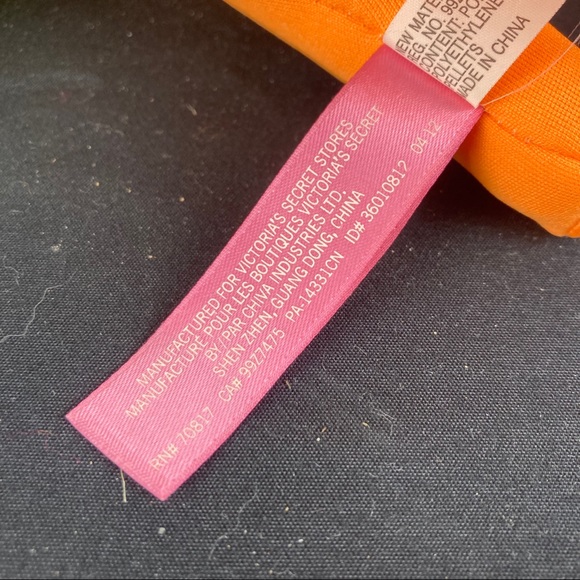 Pink Victoria’s Secret stuffed plush dog set - Picture 7 of 7